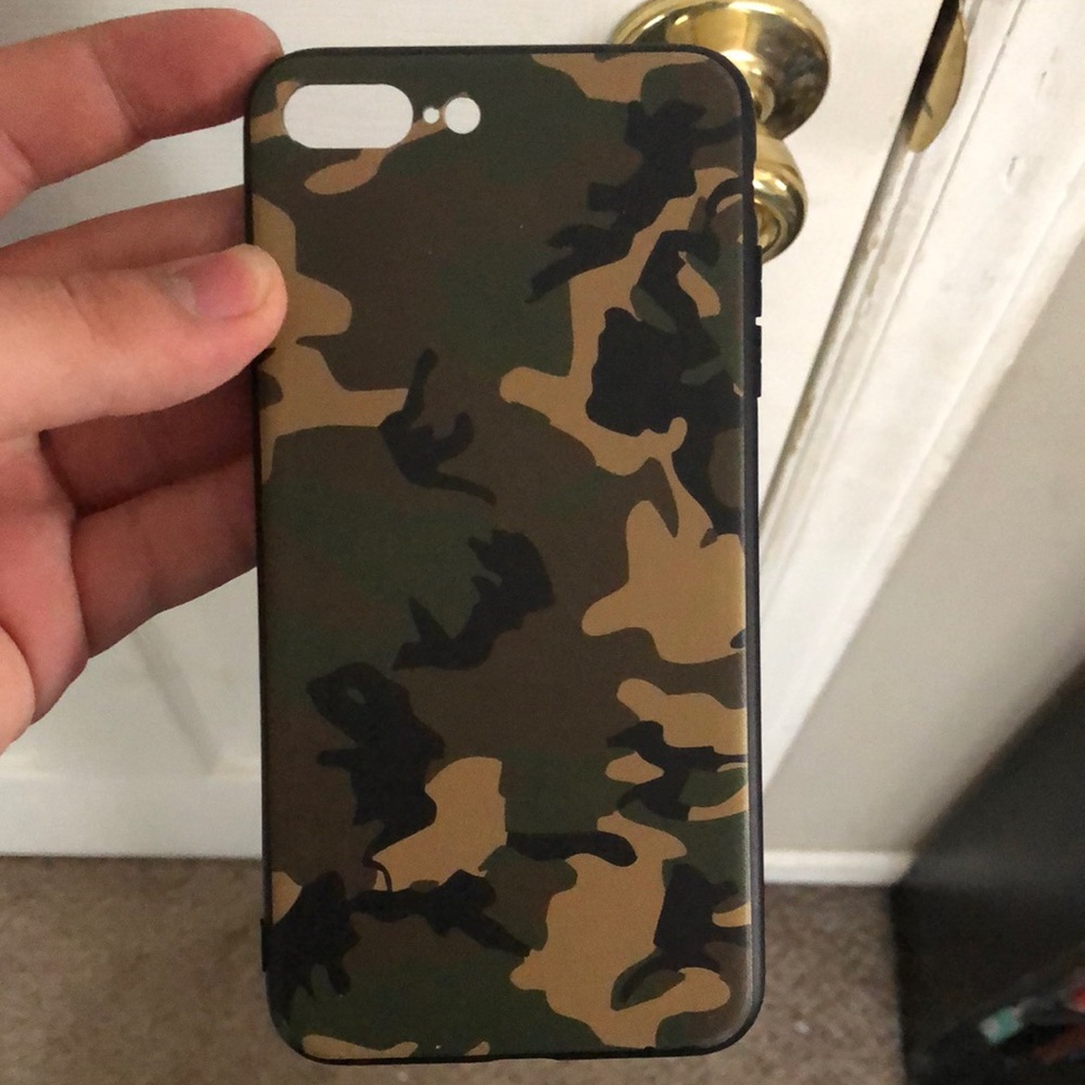 Camo iPhone 8+ case